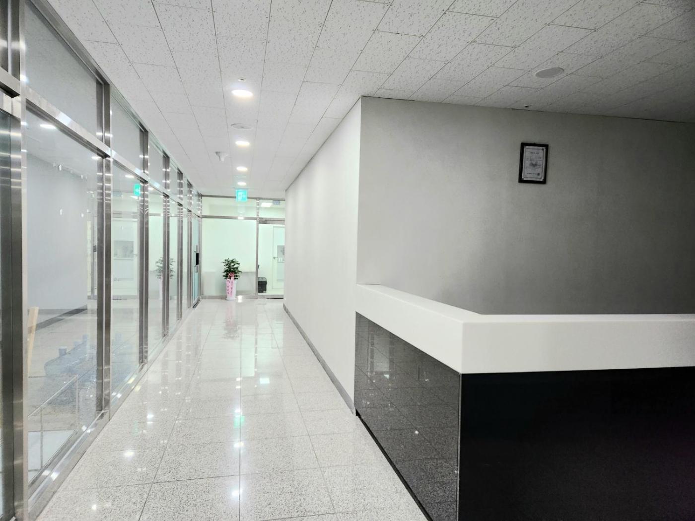 Daegu Star B&B Dsr Hotel Lily Guestroom Экстерьер фото