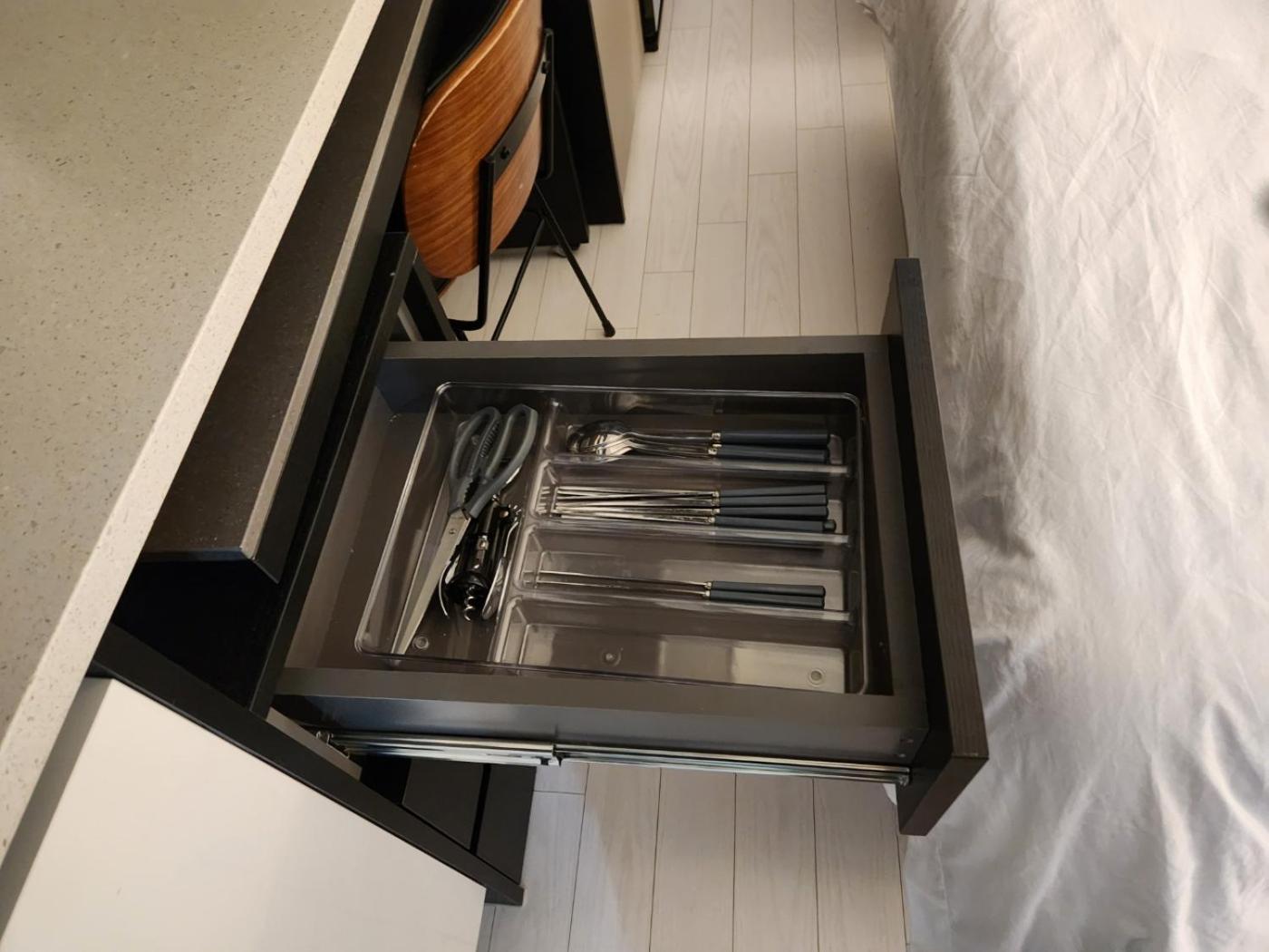 Daegu Star B&B Dsr Hotel Lily Guestroom Экстерьер фото