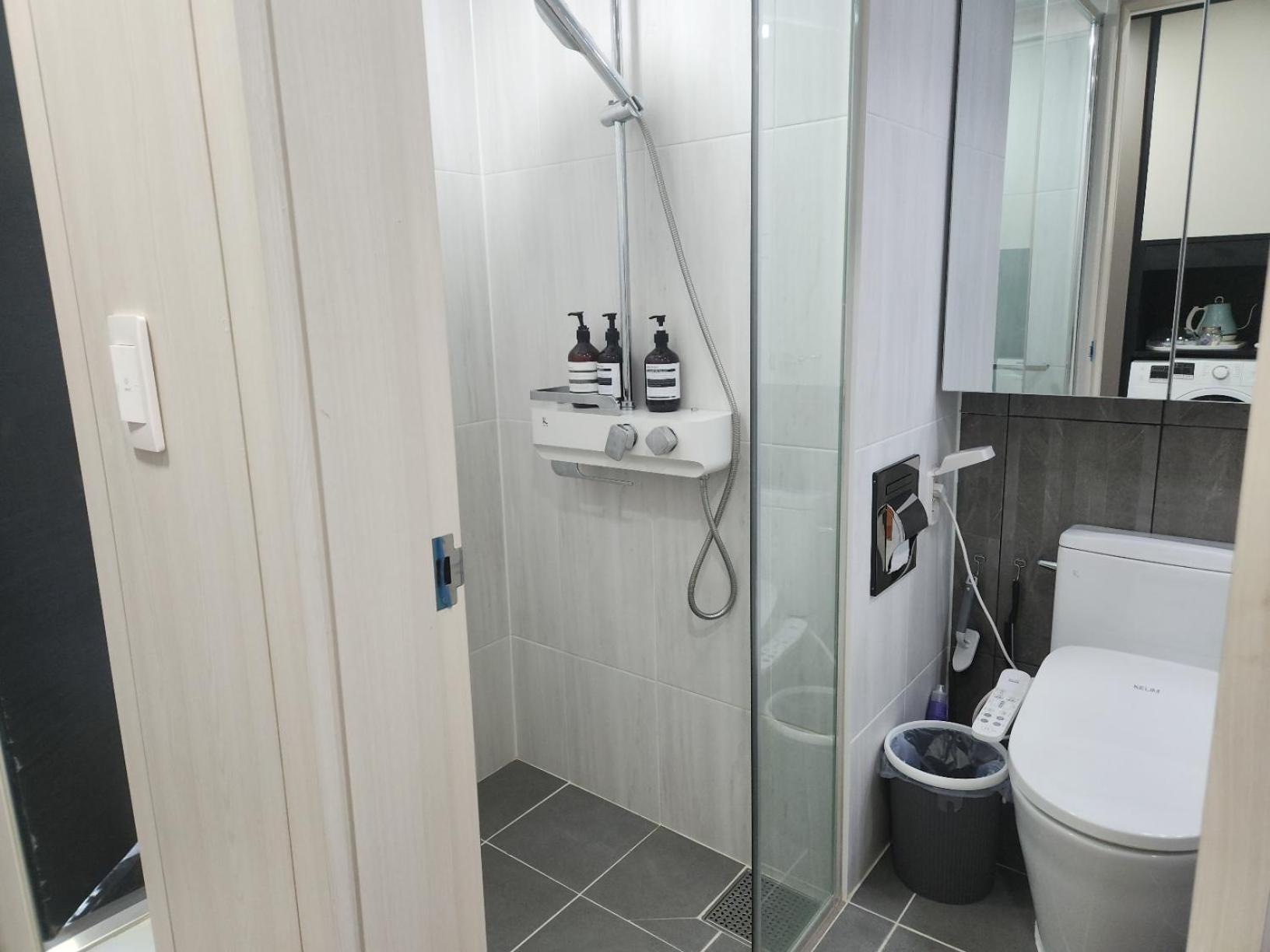 Daegu Star B&B Dsr Hotel Lily Guestroom Экстерьер фото