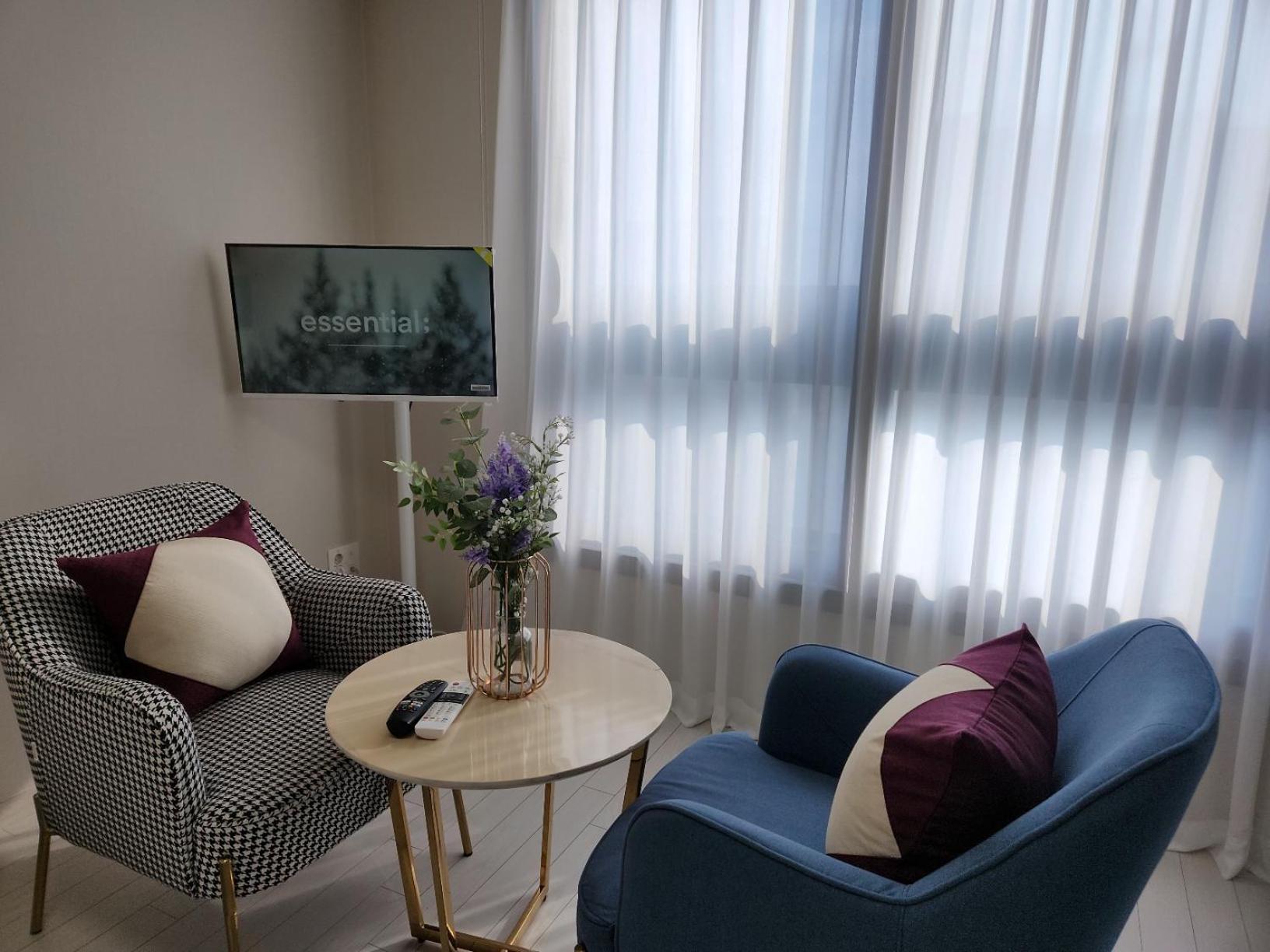 Daegu Star B&B Dsr Hotel Lily Guestroom Экстерьер фото